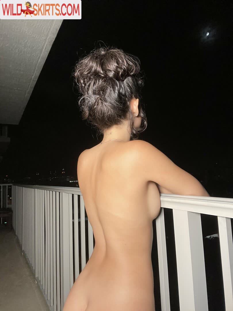 Jamelizzzzfree nude leaked photo #7