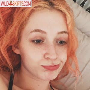 Janet Devlin nude leaked photo #25