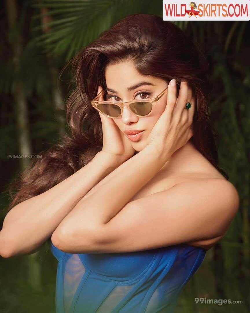 Janhvi Kapoor nude leaked photo #101