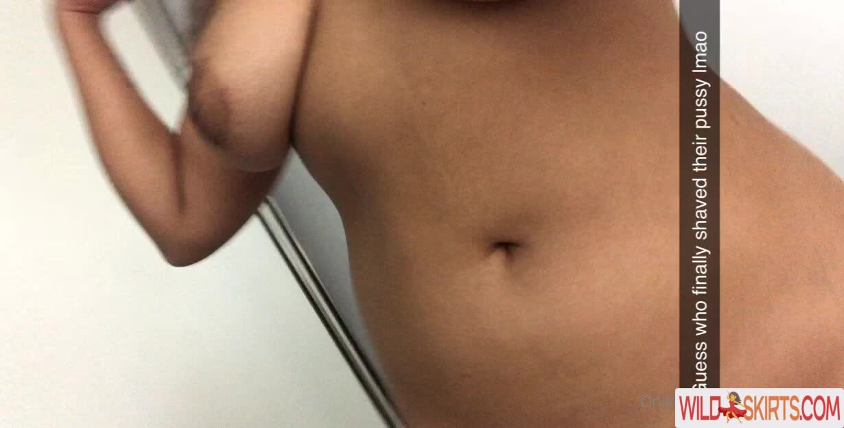 Jasmineteaa nude leaked photo #11