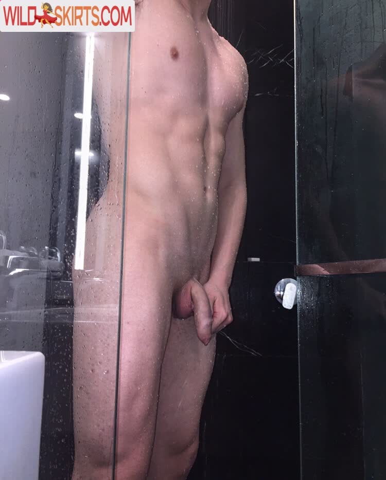 Jaydenrembacher nude leaked photo #52