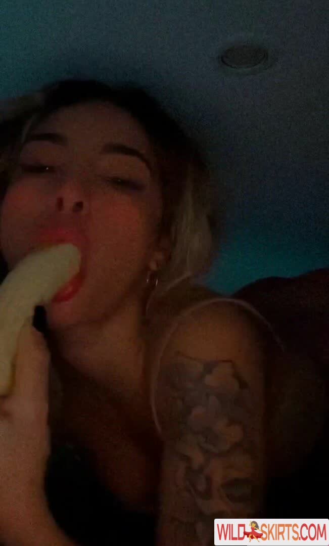 Jeeniibm nude leaked photo #83