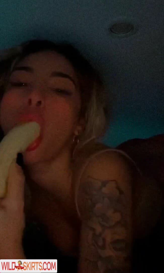 Jeeniibm nude leaked photo #102