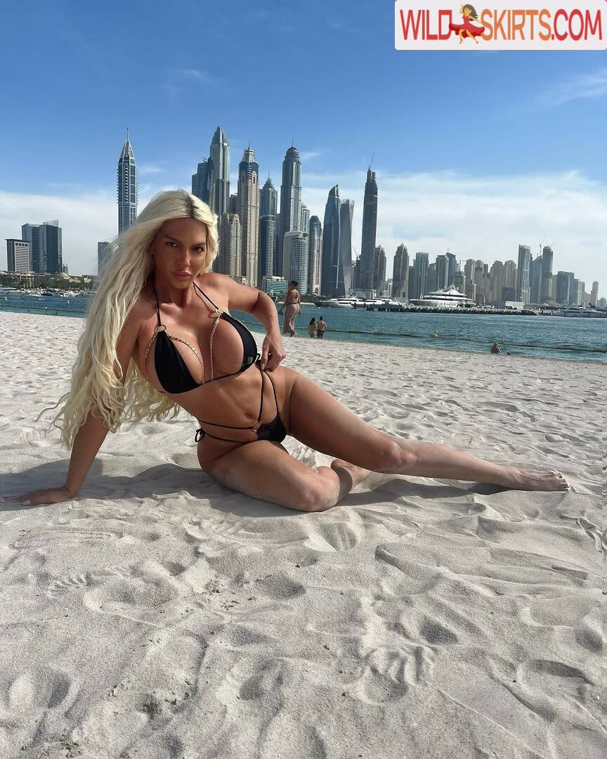 Jelena Karleusa nude leaked photo #23