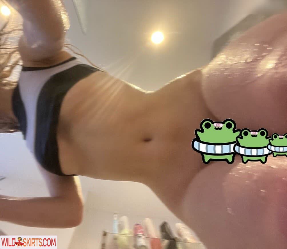 Jellyfrog7 nude leaked photo #40