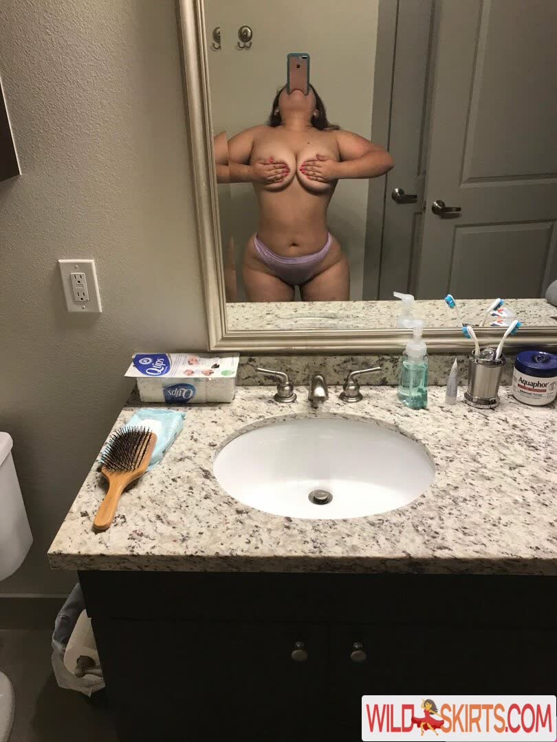 Jenessa nude leaked photo #11