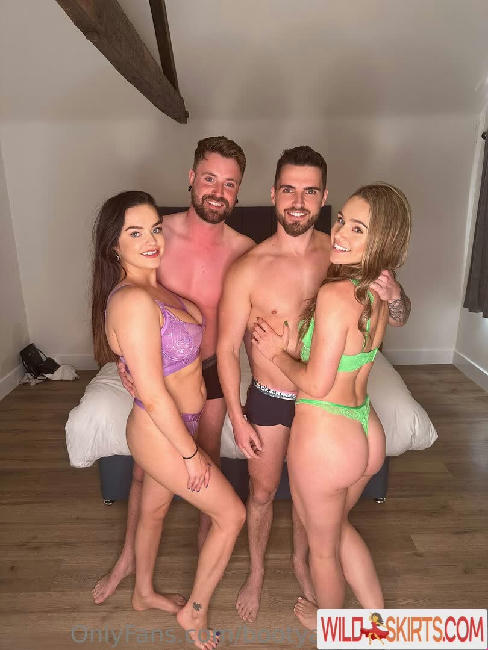 Jenna Marie / JennaXMarieUK / jandmswing / jenandmarc1 nude OnlyFans, Instagram leaked photo #21