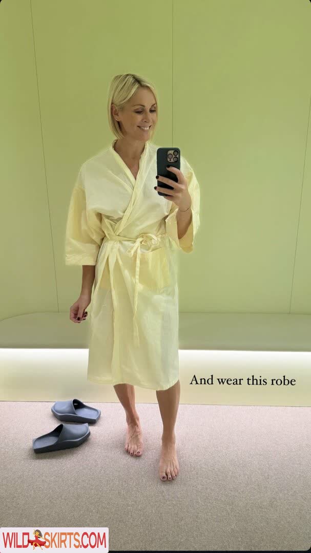 Jenni Falconer / jennifalconer nude Instagram leaked photo