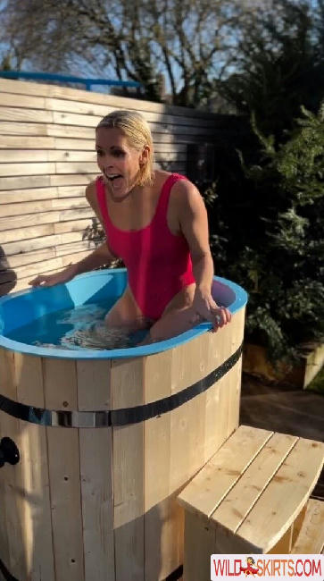 Jenni Falconer / jennifalconer nude Instagram leaked photo #119