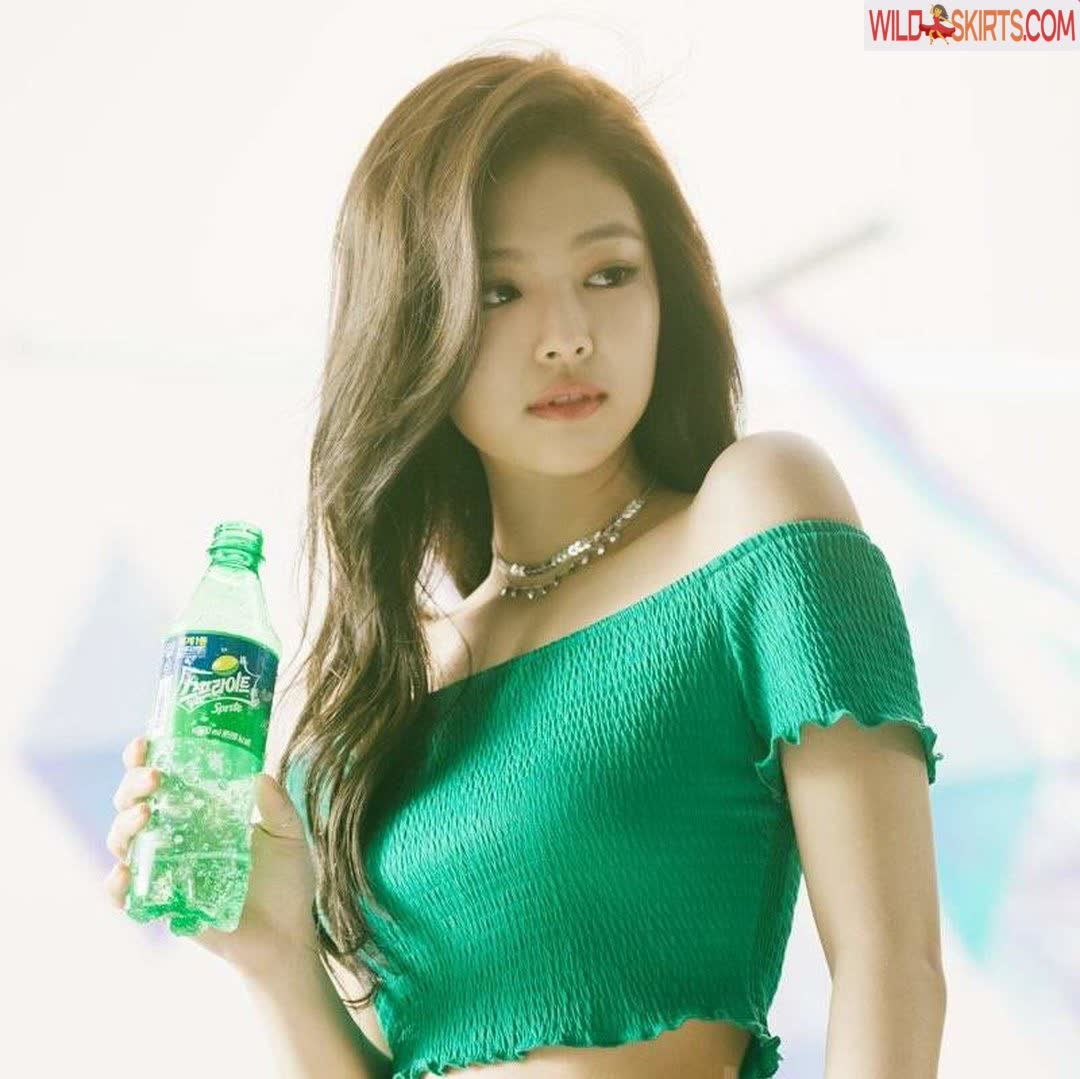 Jennie | BLΛƆKPIИK nude leaked photo #47