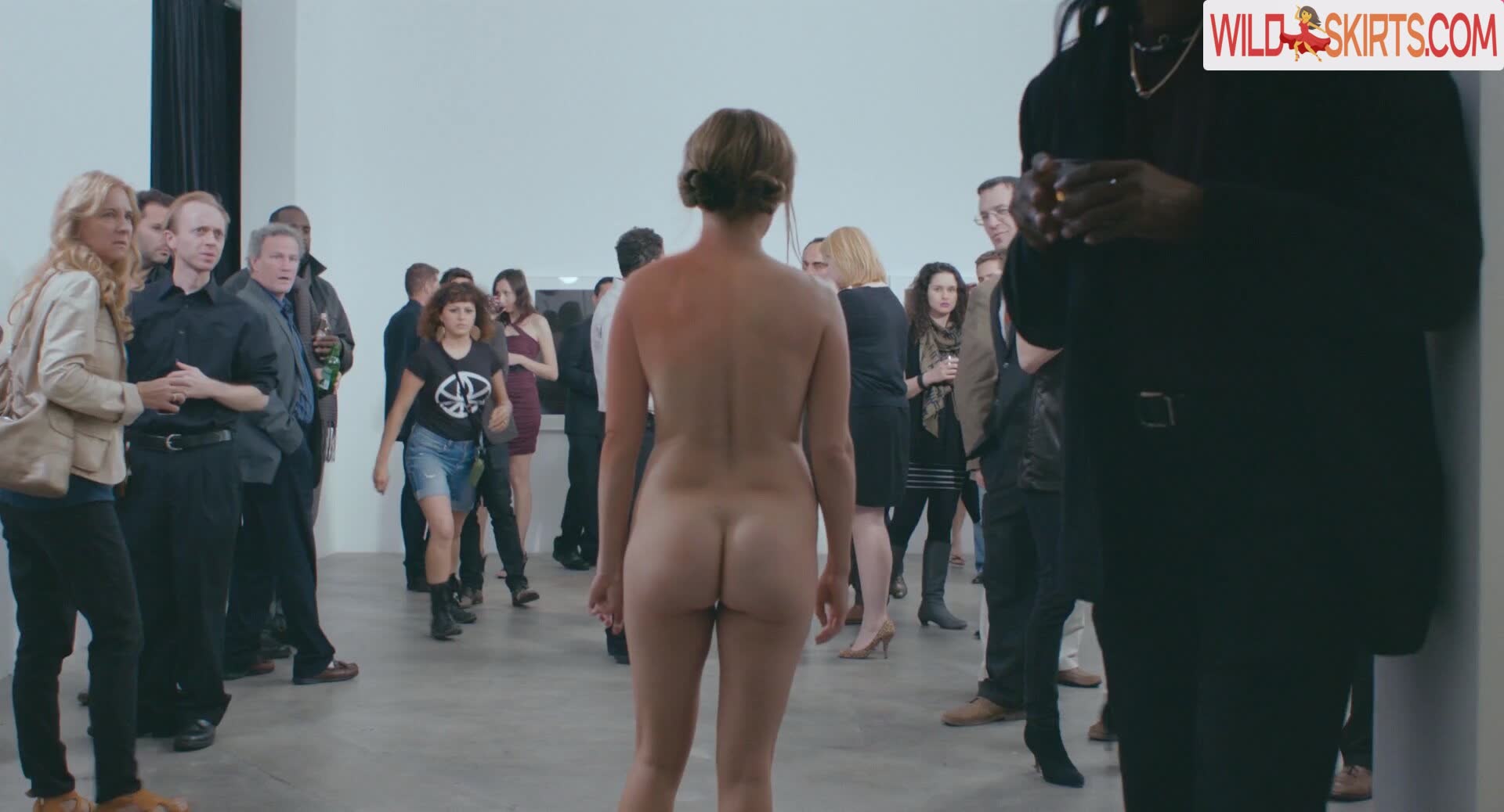 Jennifer Jason Leigh nude leaked photo #9