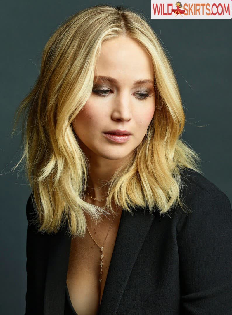 Jennifer Lawrence / jenniferlawrence_ / queen_jewels nude OnlyFans, Instagram leaked photo #3