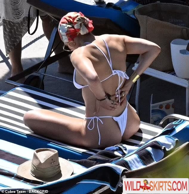 Jennifer Lopez / jennifer_jlo / jlo nude OnlyFans, Instagram leaked photo #3