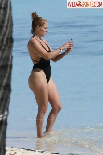 Jennifer Lopez / jennifer_jlo / jlo nude OnlyFans, Instagram leaked photo #131