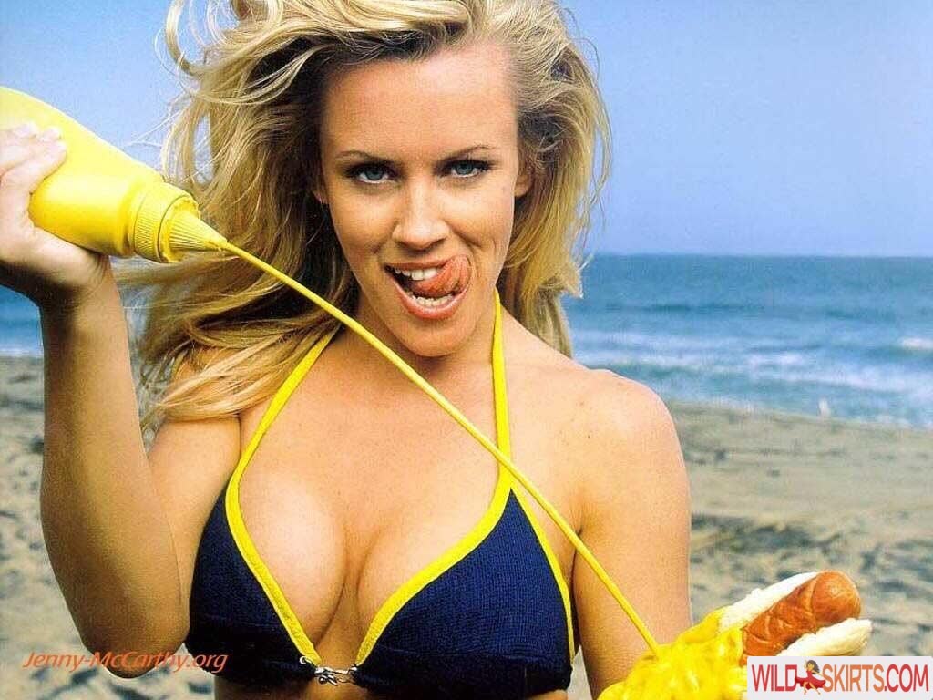 Jenny McCarthy / jennymccarthy nude Instagram leaked photo #9