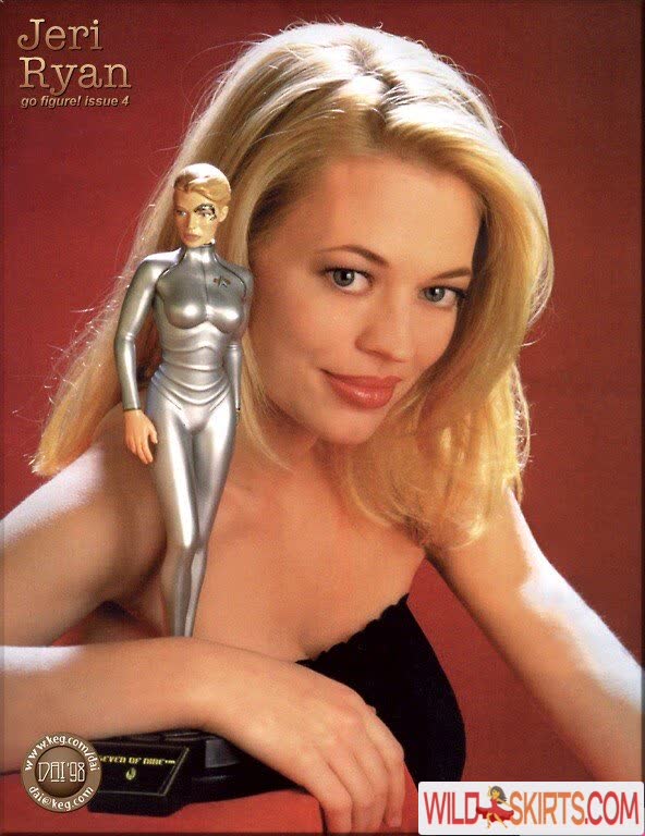 Jeri Ryan / jerilryan nude Instagram leaked photo #2