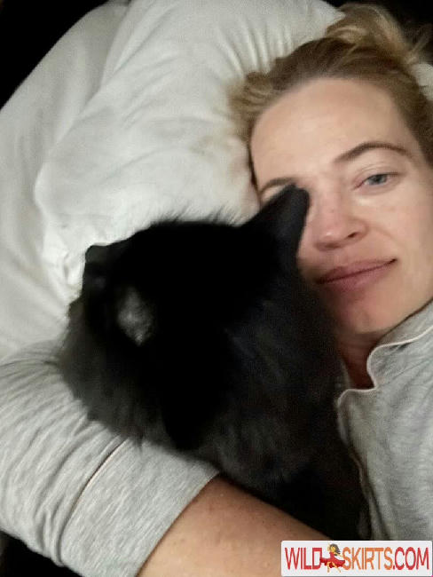 Jeri Ryan / jerilryan nude Instagram leaked photo #47