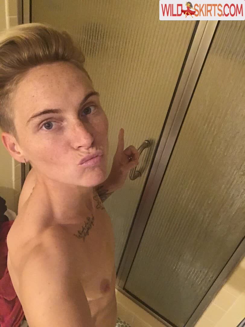 Jess Fishlock And Rachel Corsie / jessfishlock nude Instagram leaked photo #19