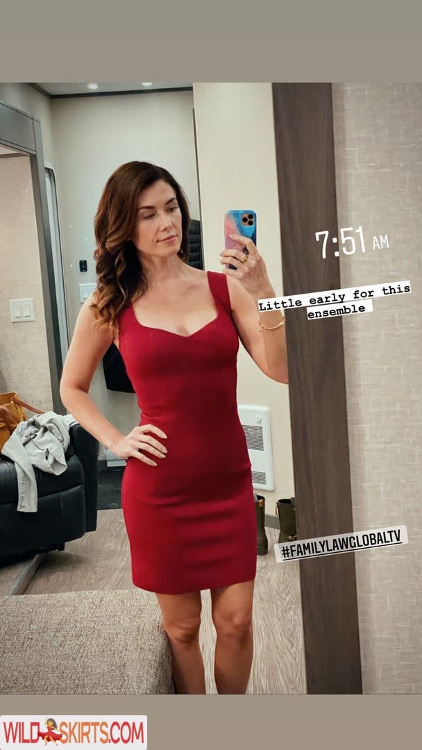 Jewel Staite / jewelstaite nude Instagram leaked photo