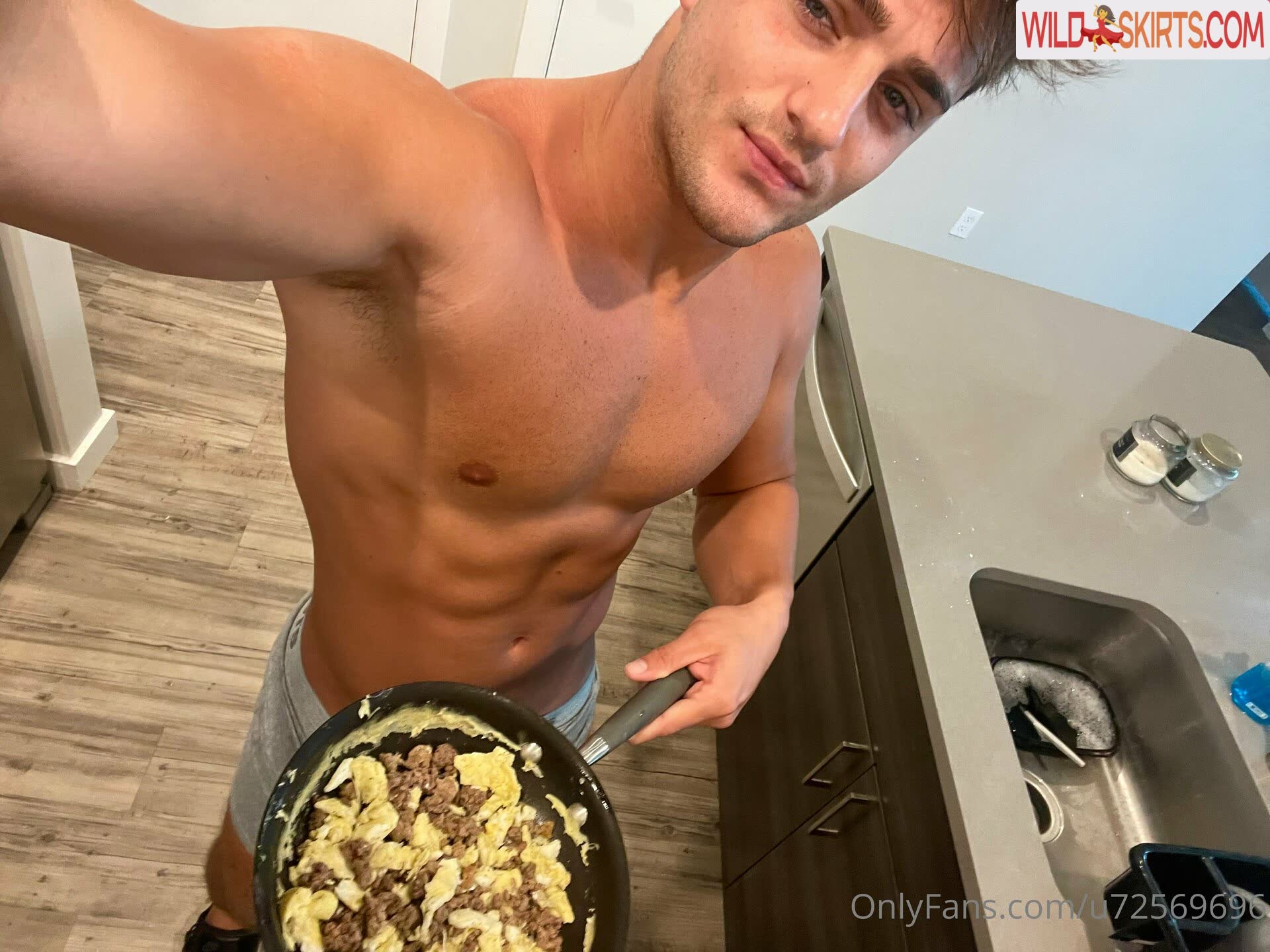 jfit98 / jfit98 / jt_thefiredog nude OnlyFans, Instagram leaked photo #19