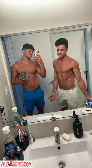 jfit98 / jfit98 / jt_thefiredog nude OnlyFans, Instagram leaked photo #34