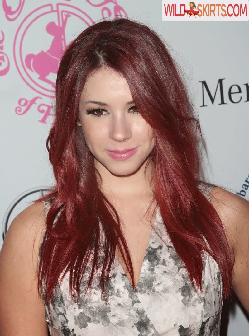 Jillian Rose Reed nude leaked photo #16