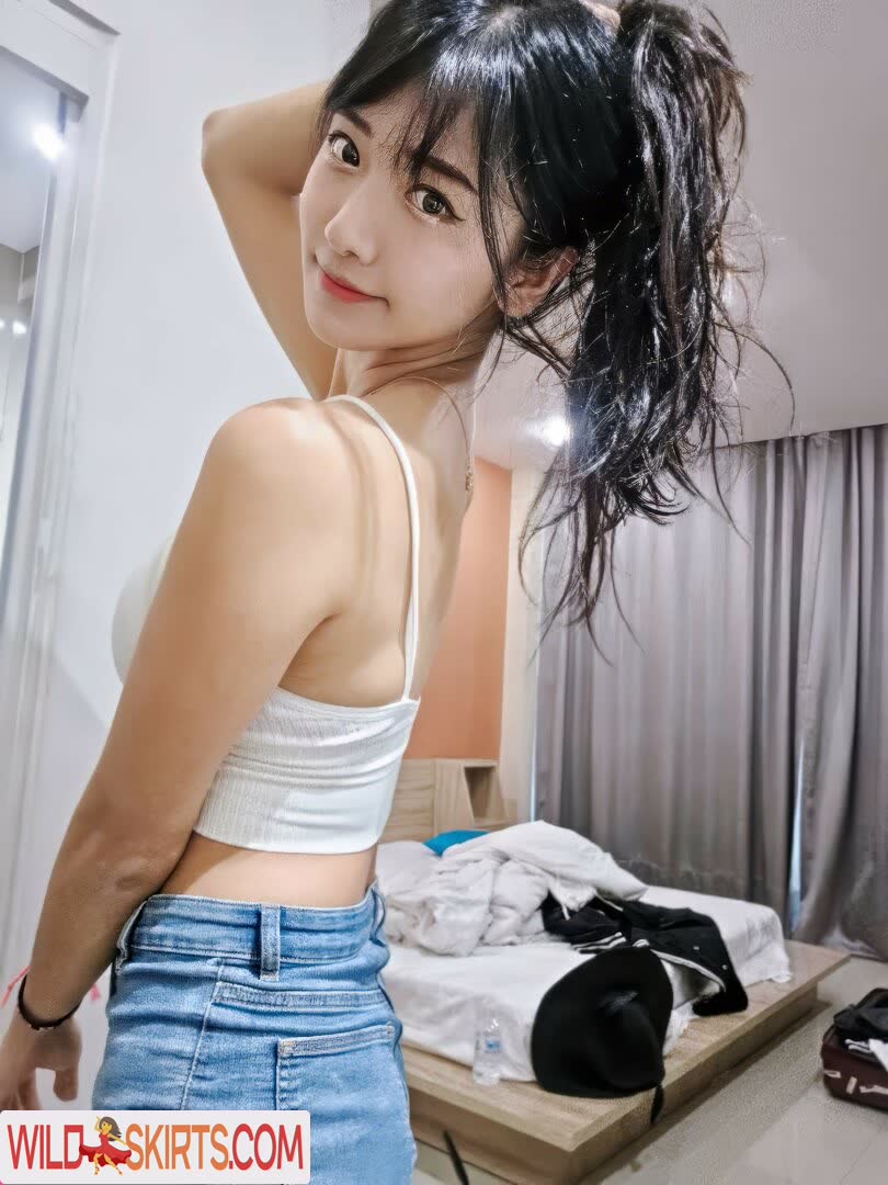 Jinnytty nude leaked photo #236