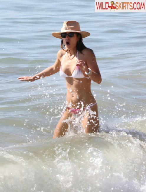 Jordana Brewster / jordanabrewster nude Instagram leaked photo #83