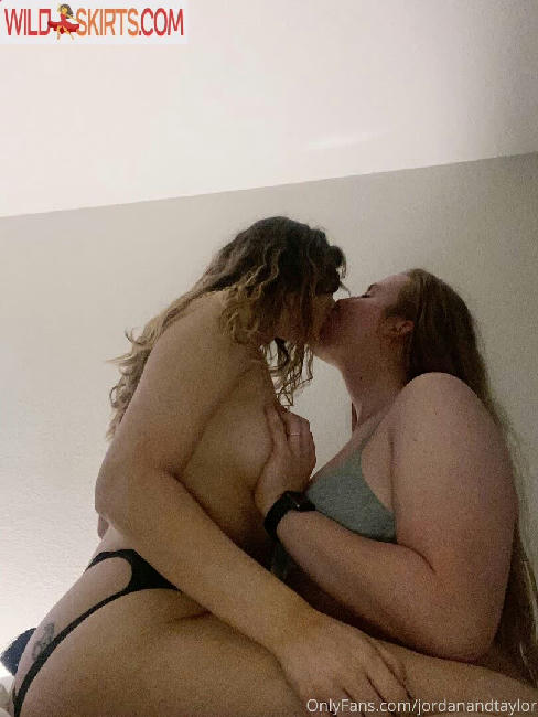 jordanandtaylor / jordanandtaylor / travellight21 nude OnlyFans, Instagram leaked photo #17