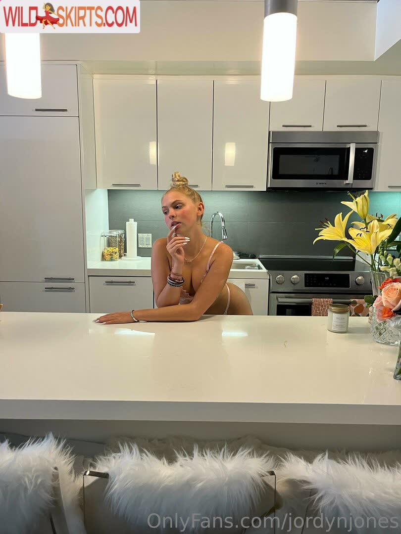 Jordyn Jones / jordylee.jones / jordynjones nude OnlyFans, Instagram leaked photo #6