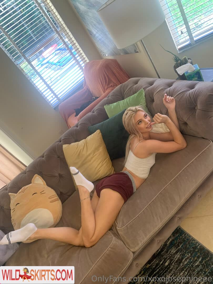 Josie Lynn / josielynnlately / xoxojosephineee nude OnlyFans, Instagram leaked photo #1