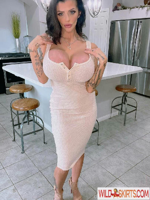 joslynjames / joslynjames / joslynworld_ nude OnlyFans, Instagram leaked photo #2