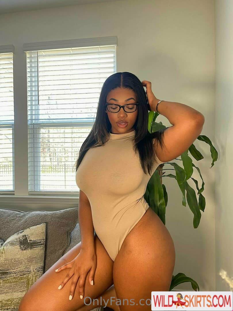 Joyythestallion nude leaked photo #53