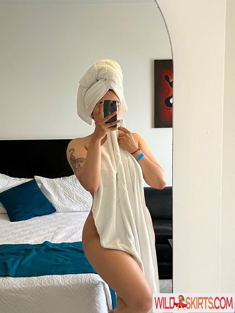 Juanita Calderon / calder00n / calderonvlv nude OnlyFans, Instagram leaked photo #9