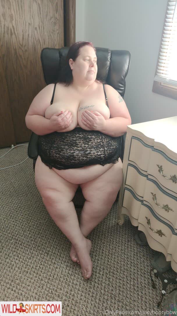 Juicybootybbw nude leaked photo #50