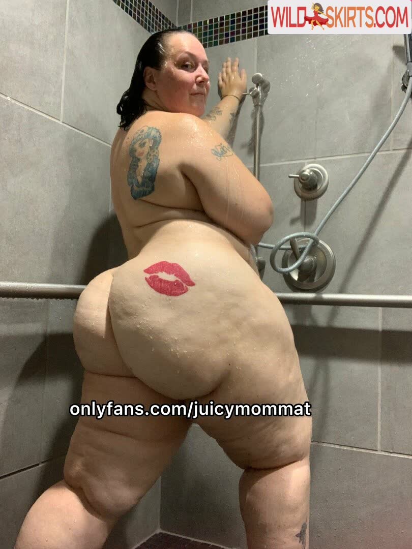 JuicymommaT nude leaked photo #52