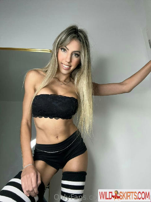 jully_lovfree / jully_lovfree / jully_molinna_ofc_lover nude OnlyFans, Instagram leaked photo #200