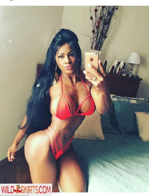 July Bonnura / bonnurasarada / julyBonnura / rosariabonura63 nude OnlyFans, Instagram leaked photo #54