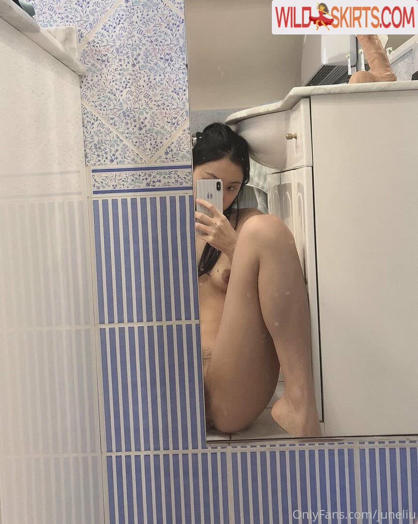 Juneliu nude leaked photo #56