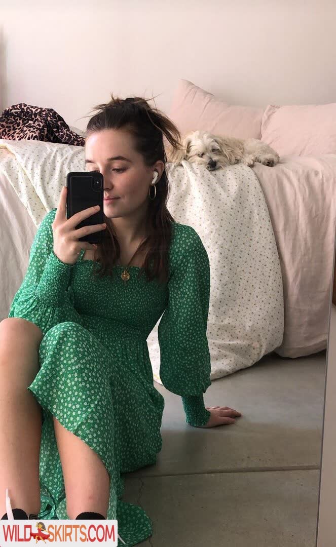 Kaitlyn Dever / kaitlyndever nude Instagram leaked photo #9