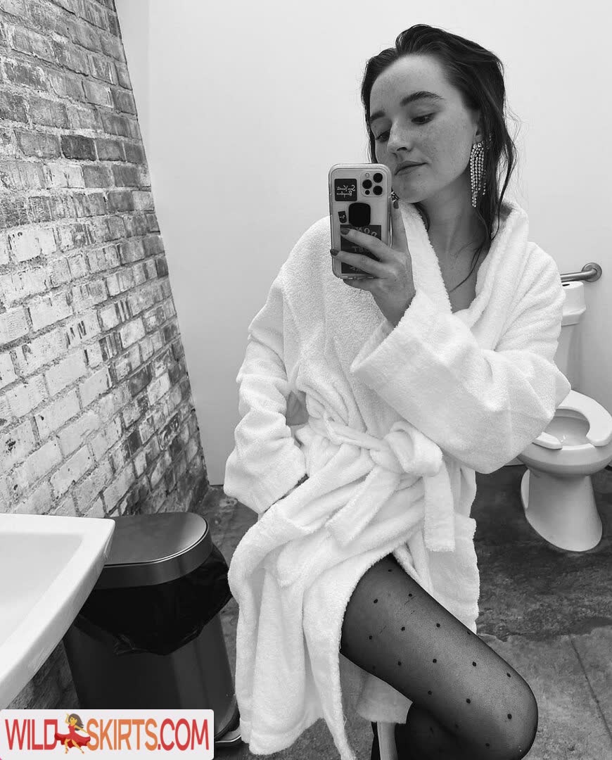 Kaitlyn Dever / kaitlyndever nude Instagram leaked photo #4