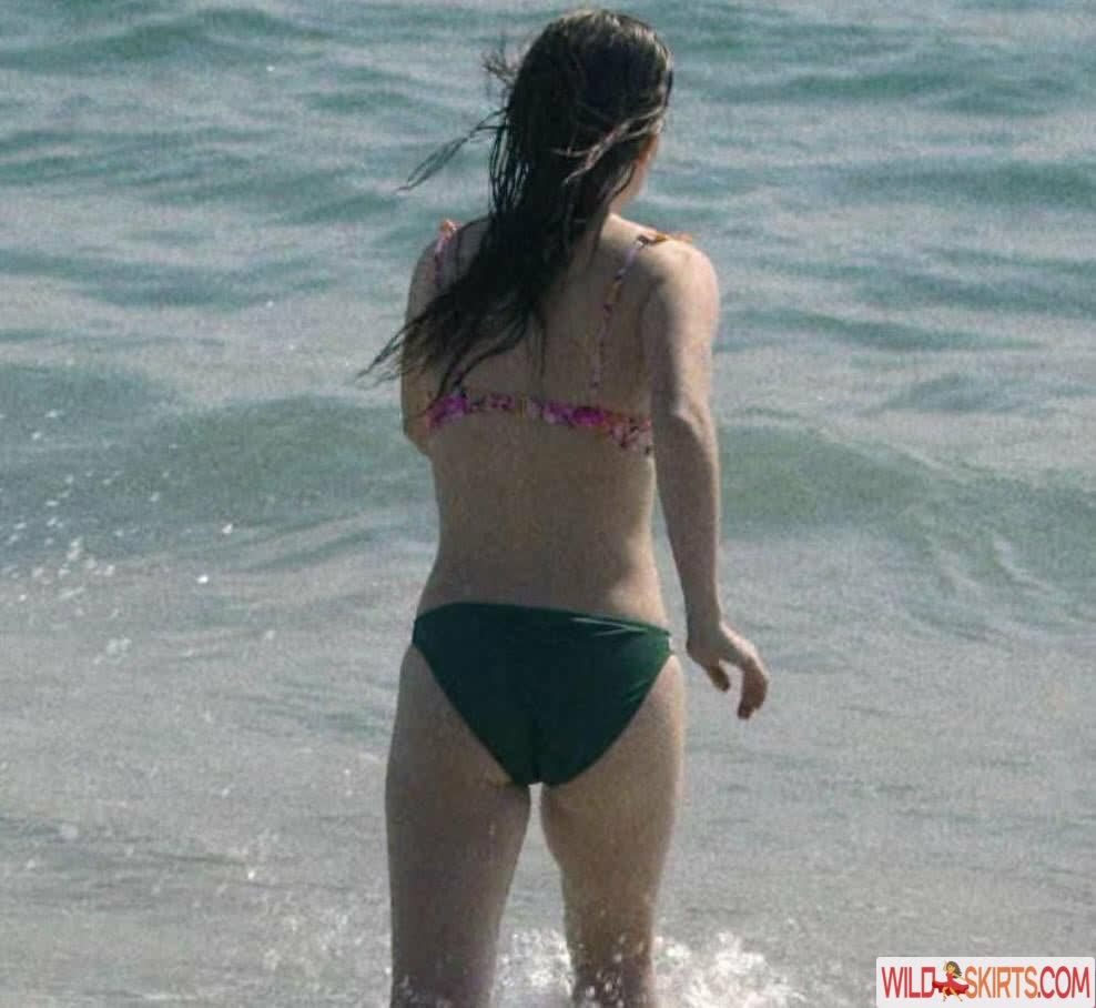 Kaitlyn Dever nude leaked photo #61