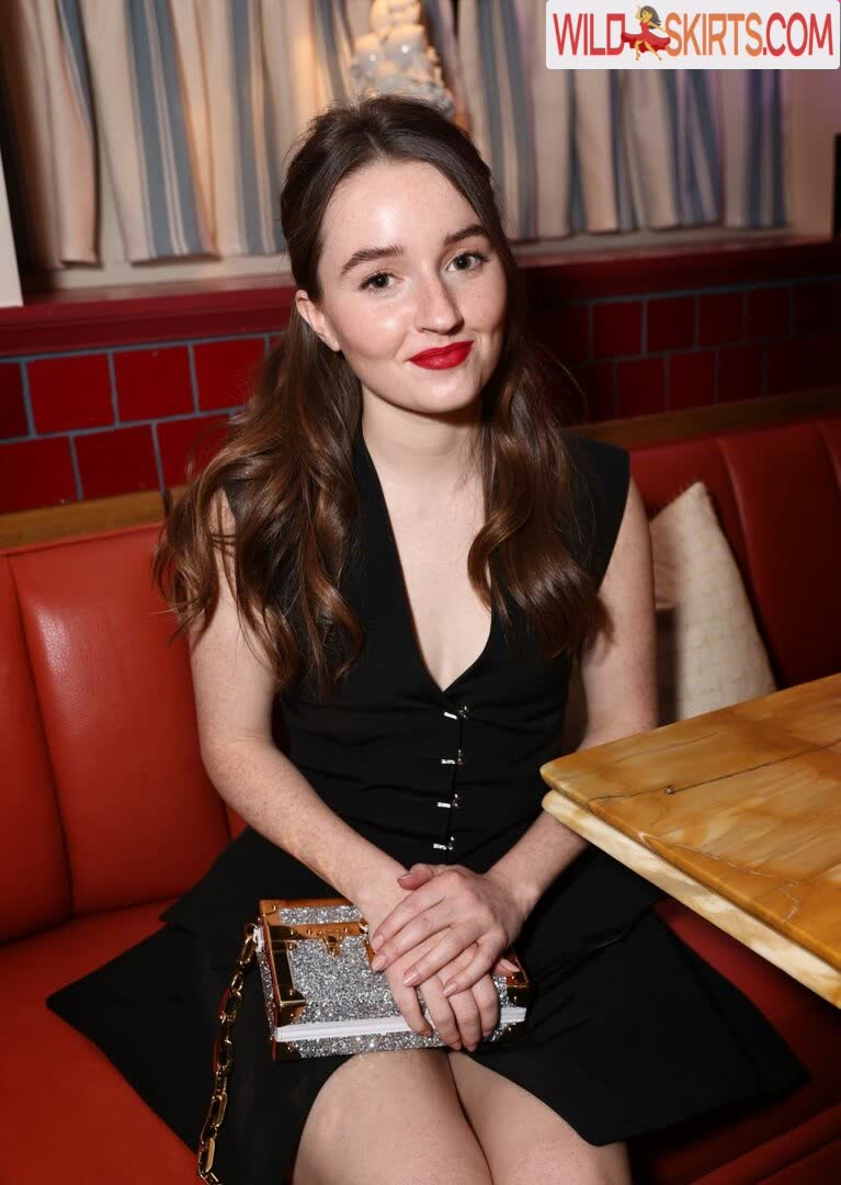 Kaitlyn Dever / kaitlyndever nude Instagram leaked photo