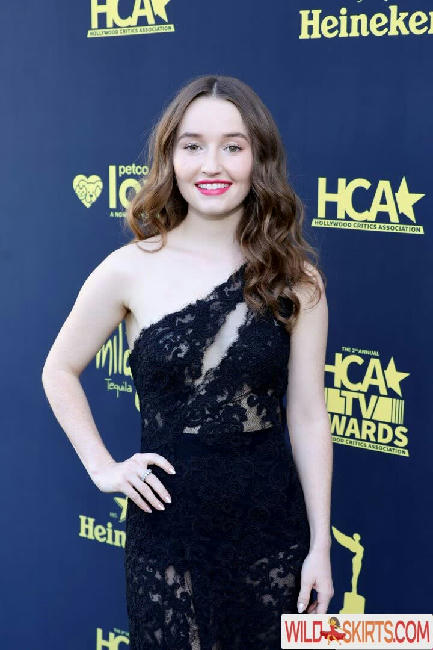 Kaitlyn Dever Kaitlyndever Nude Instagram Leaked Photo 123