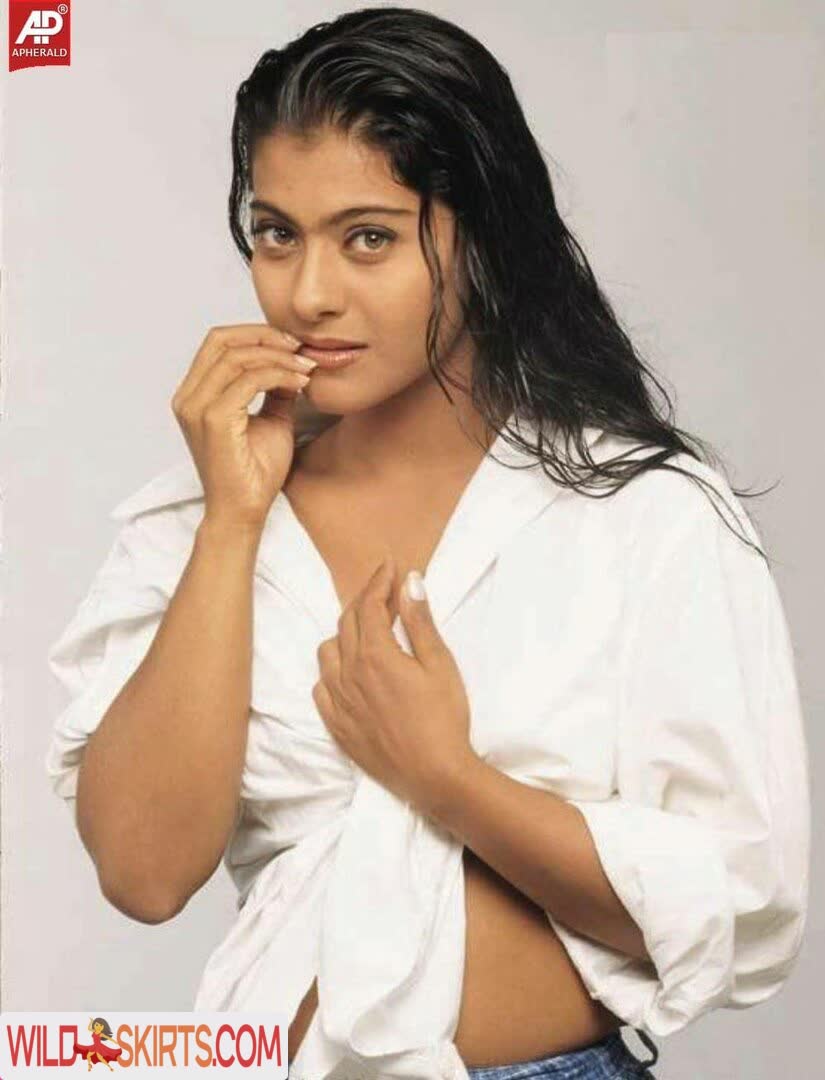 Kajol Devgn / itsKajolD / kajol nude Instagram leaked photo #2