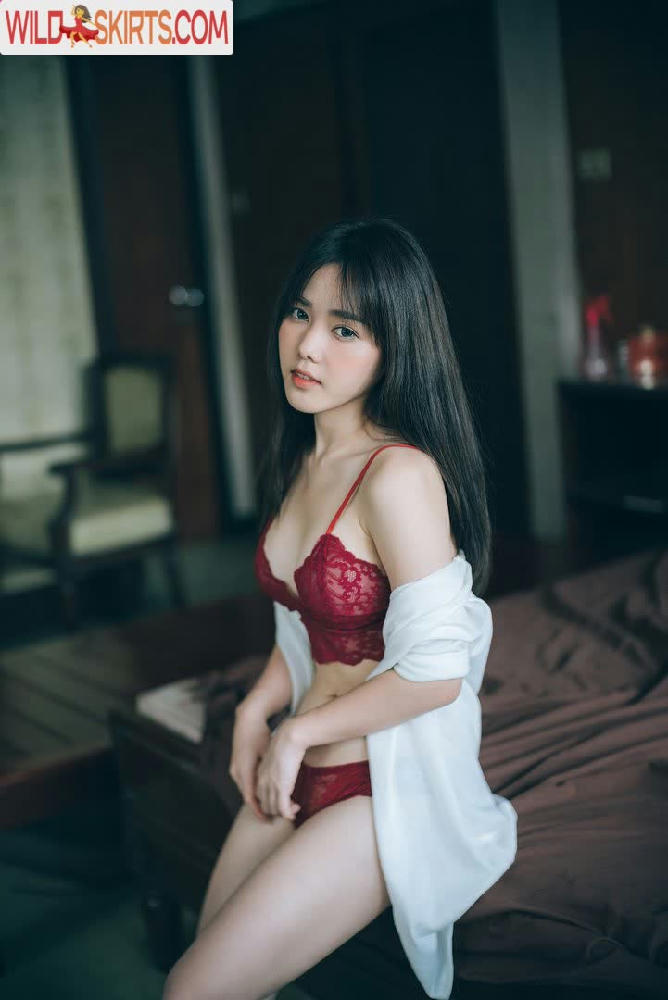 Kanlaya Sae-ngow nude leaked photo #3