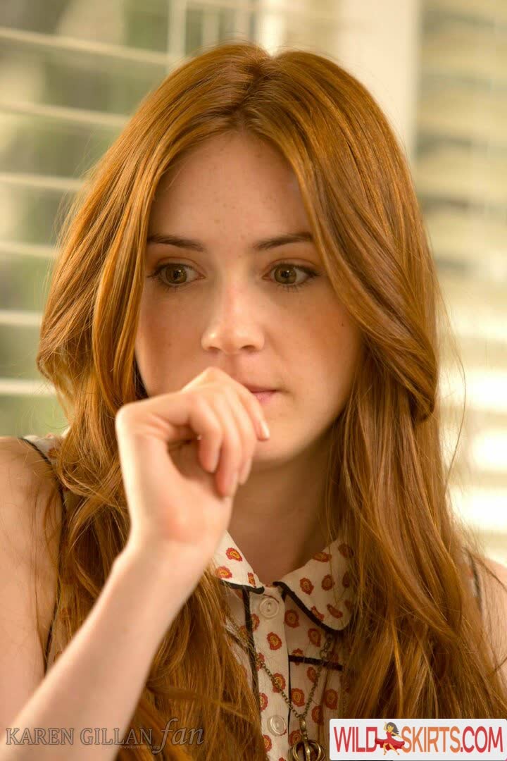 Karen Gillan / karengillan nude Instagram leaked photo #12