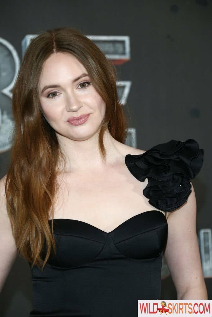 Karen Gillan / karengillan nude Instagram leaked photo #12