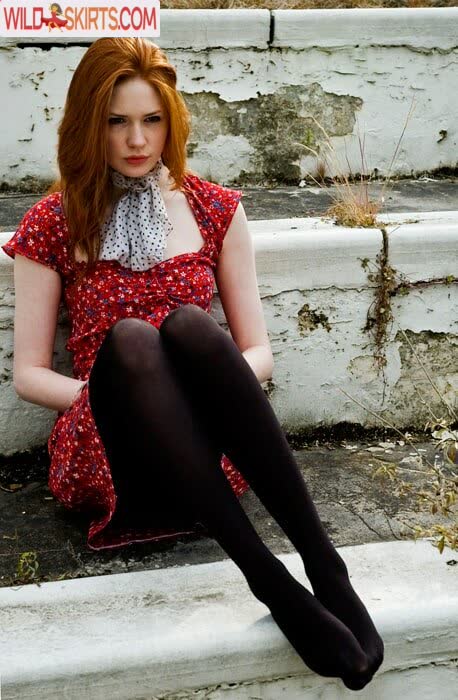 Karen Gillan nude leaked photo #371