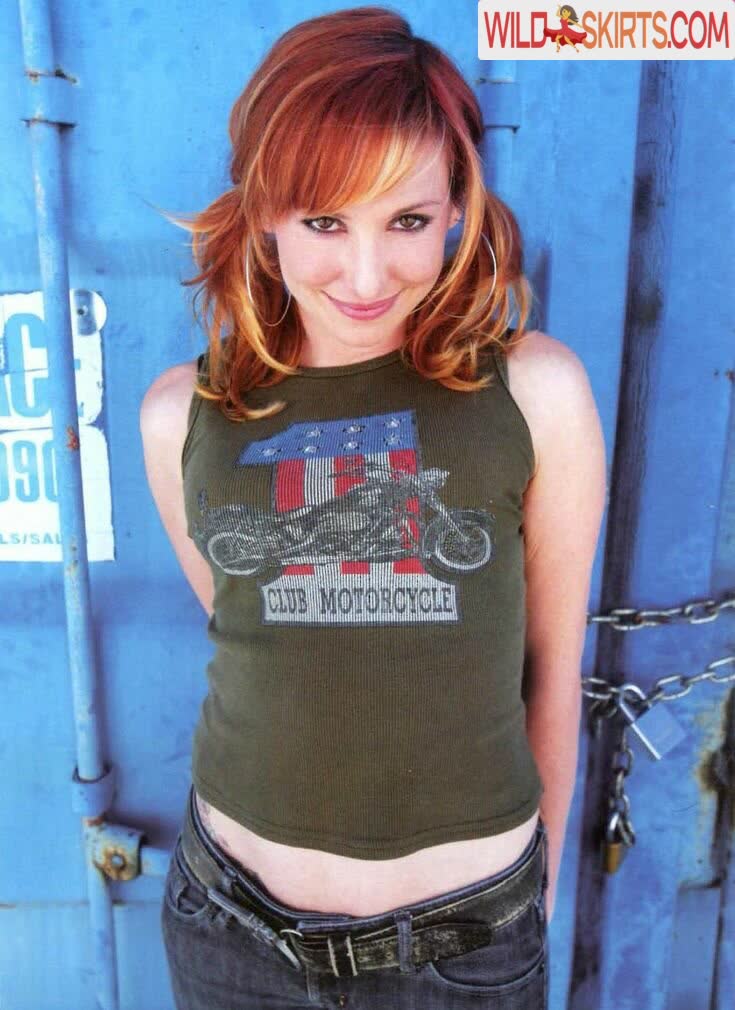 Kari Byron nude leaked photo #59